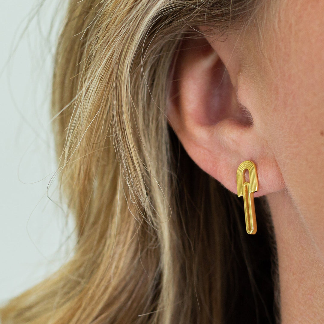 Ethical Earrings: Transform Your Style with Conscience