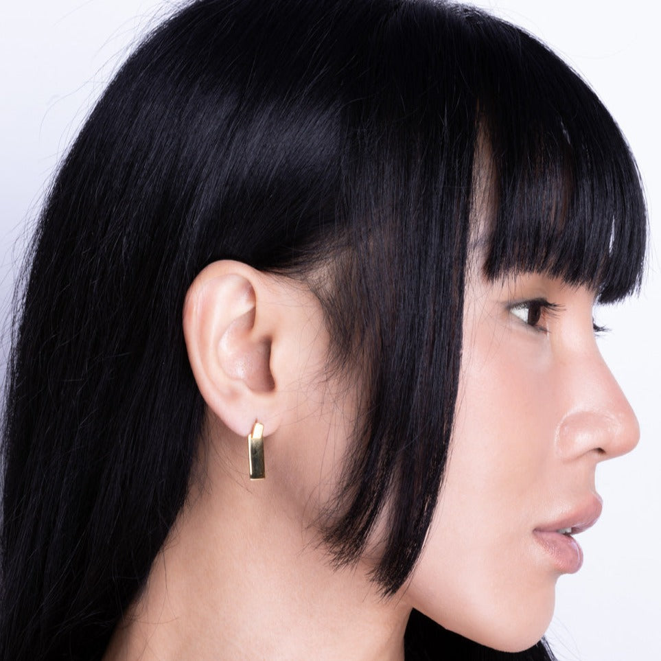 Minimal Rectangle Link Studs Gold